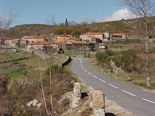 Casa De Campo Monte Abades Terras de Bouro Luaran gambar